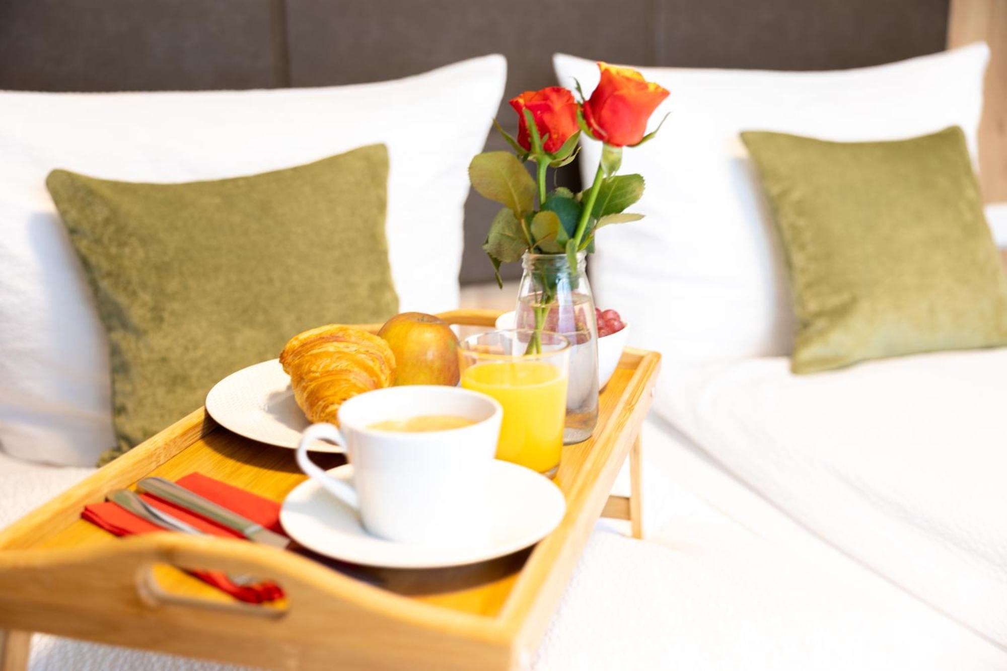 Appartementdeluxe Steiert - Near Europa Park - Rulantica - Spacious - Fully Equipped Kitchen - Private Garden - Free Parking - Pet Friendly Schwanau Kültér fotó